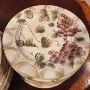 Oneida hand painted dessert plates set of 10 Veneto Grapes pattern